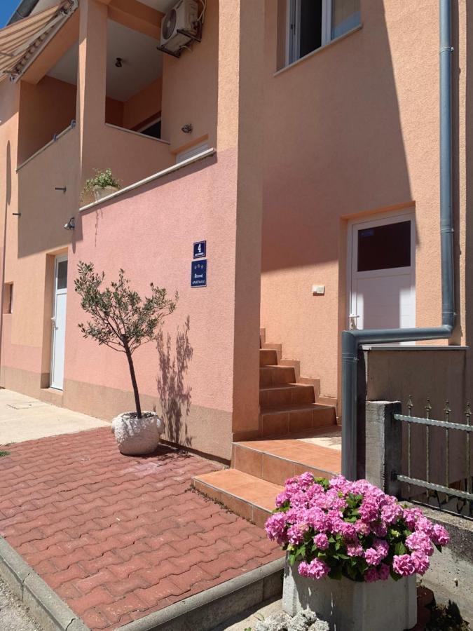 Apartments Dumina Murter Exterior foto